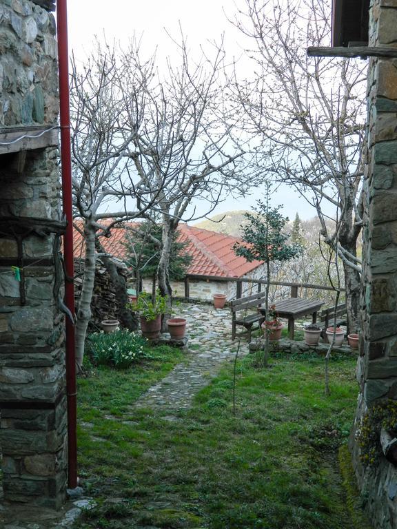Guesthouse Klearchos Palaios Panteleimonas Exterior photo