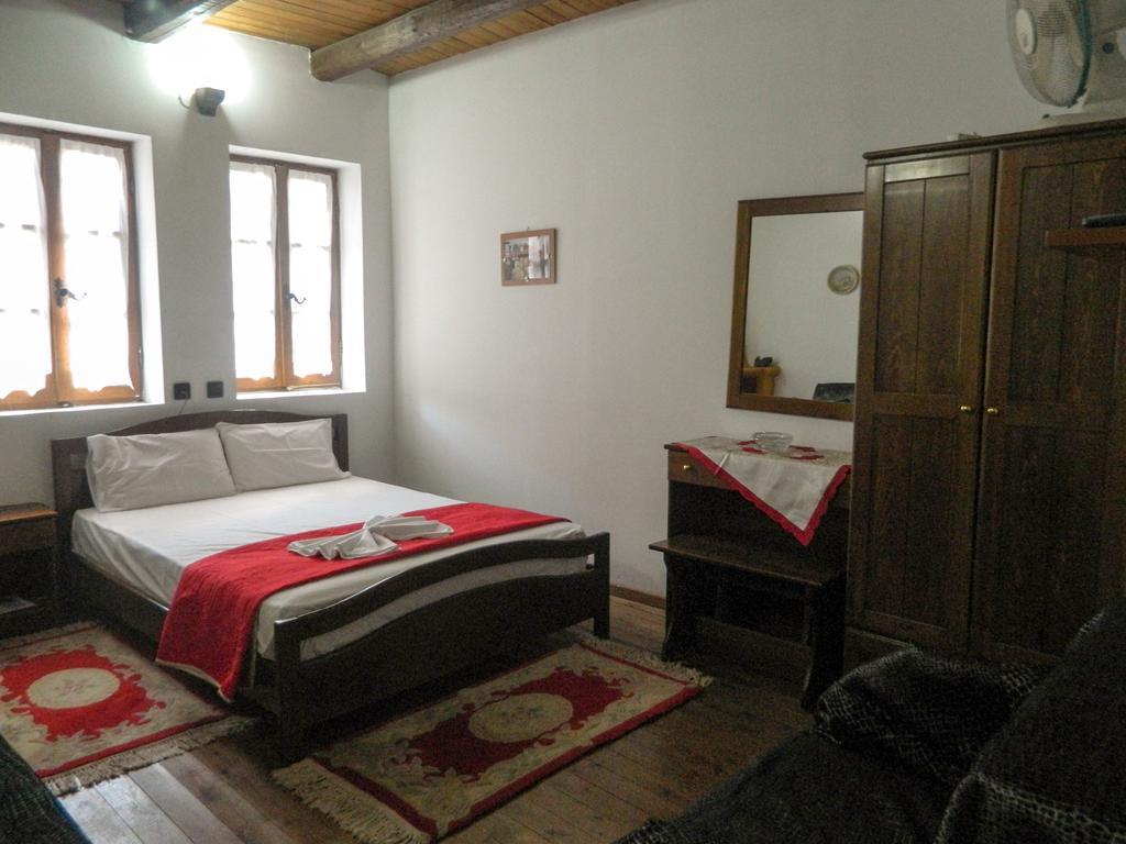 Guesthouse Klearchos Palaios Panteleimonas Exterior photo
